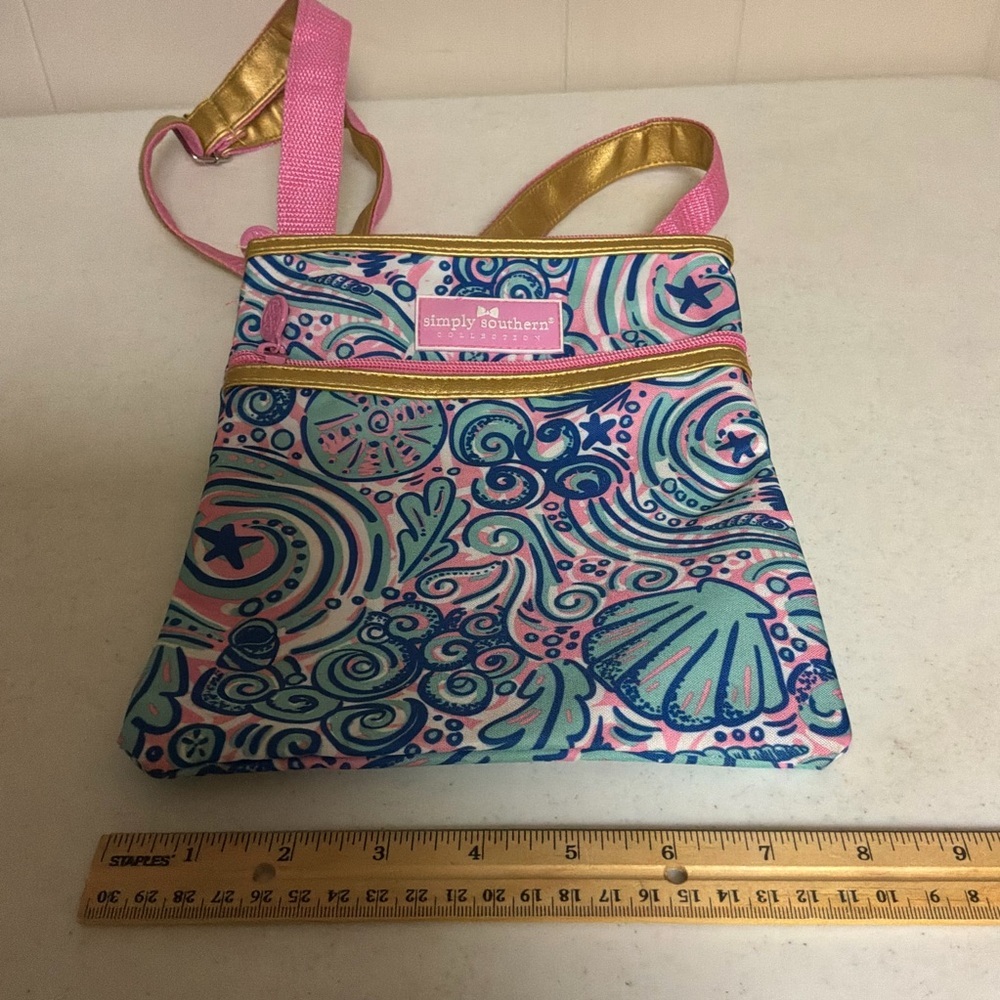 Simply Southern Pink and Blue Patterned Shoulder Bag With Adjustable Strap - Picture 4 of 8